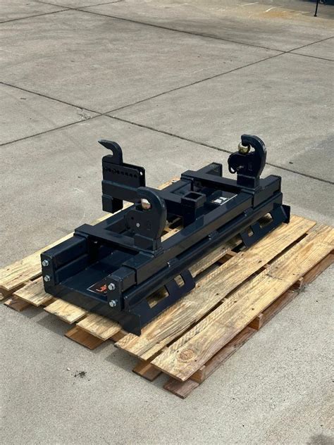 universal skid steer quick hitch